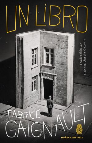 UN LIBRO
